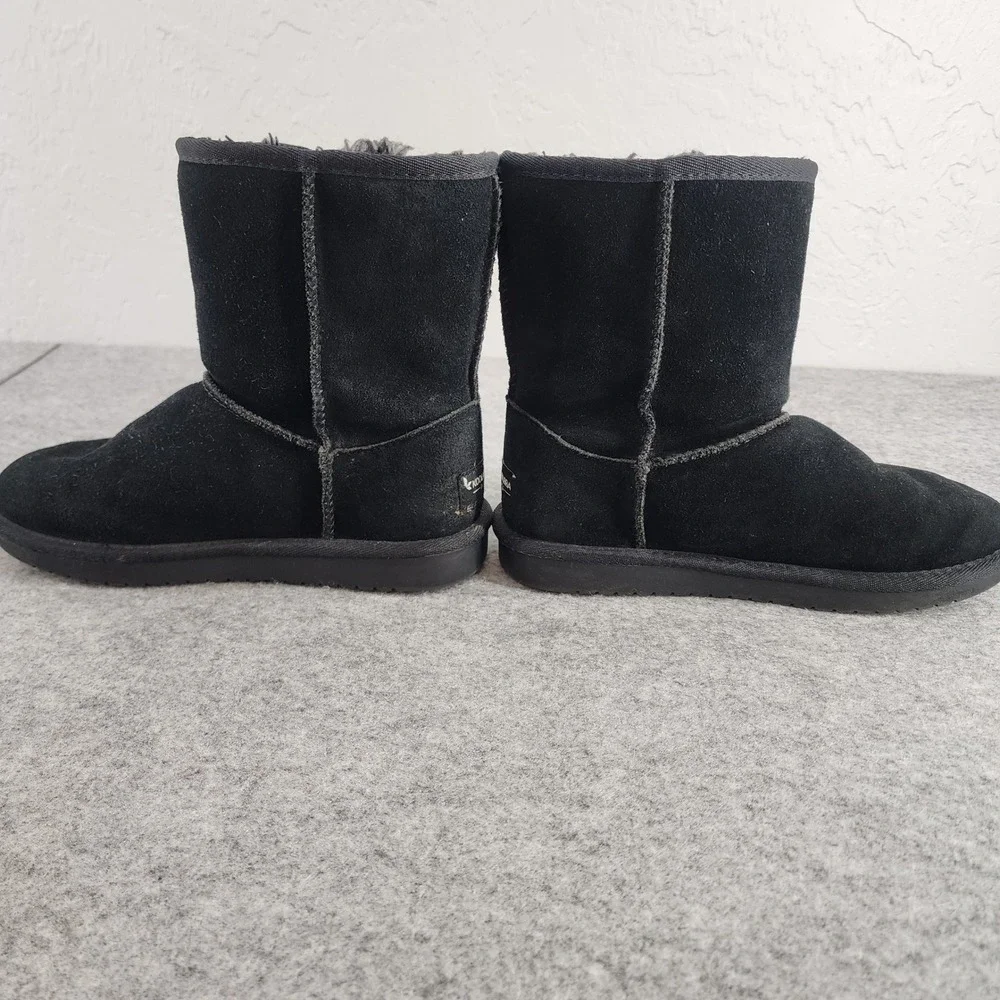 Koolaburra‎ by UGG Size 2 Black Victoria Short Bow Suede Faux Fur Winter Boots